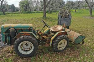 TRATTORINO FERRARI 18 cv snodato con accessori