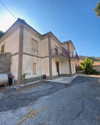 CASA DUE LIVELLI