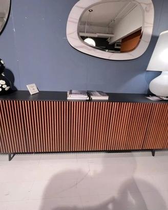HORM Italia. Mmadia Leon Wood240 da EXO
