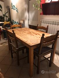 Tavolo in legno - stile rustico (arte povera)