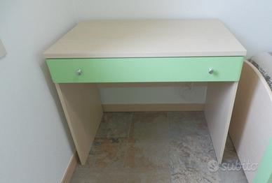 Scrivania  con cassettone   da 90cm