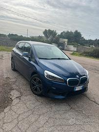 Bmw 225 xe
