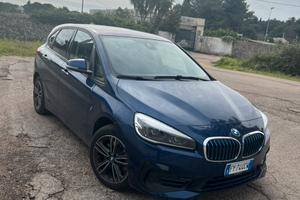 Bmw 225 xe
