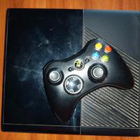 Xbox 360 E + Joystick + 7 Giochi