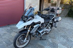 BMW r 1200 GS Lc con 30.000 km