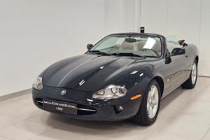 JAGUAR XK8 4.0 Convertibile ISCRITTA ASI