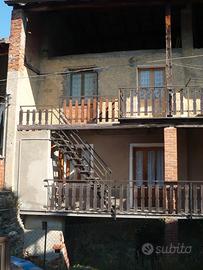 Casa indipendente terra-tetto