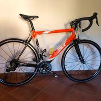 bici corsa alluminio carbonio