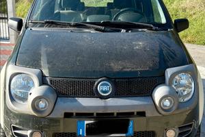 panda Cross 1.3 MJT 16v.4x4 Monster con 88.000km