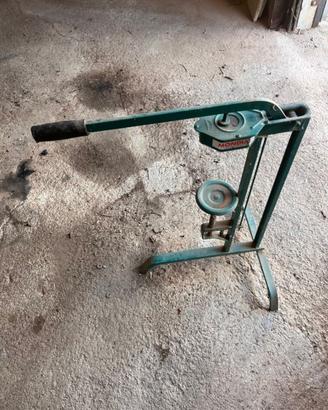 Tappatrice Imbottigliatore Mondial