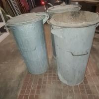 Bidoni di latta vintage