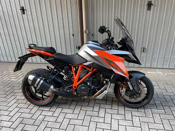 KTM 1290 SUPERDUKE GT