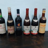 bottiglie d'annata da esposizione