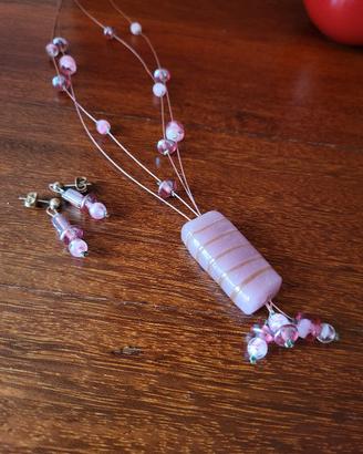 Collana e orecchini in quarzo rosa 