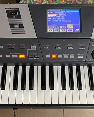 Tastiera Arranger Roland VA-5 con lettore USB 1000