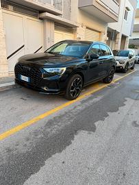 Audi q3 s tronic 2 serie