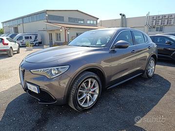 Alfa Romeo Stelvio 2.2 t Business Q4 210cv auto my