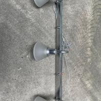 Applique bagno 3 luci, struttura acciaio e vetro