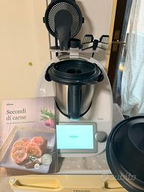 Bimby TM6  Vorwerk+boccale e lame nuovi+accessori