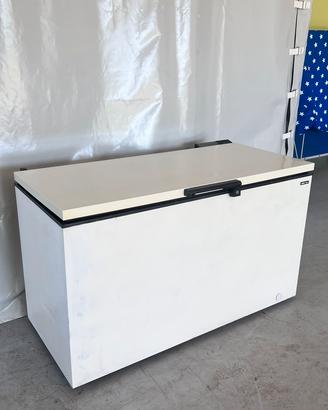 Congelatore Zanussi a pozzetto 144x63x86