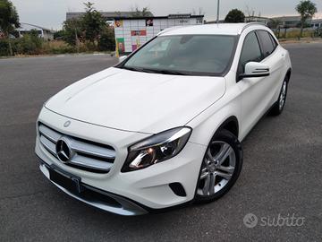 Mercedes-benz GLA 200 d Automatic Sport 136cv
