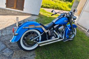 Harley Davidson softail deluxe 1584 