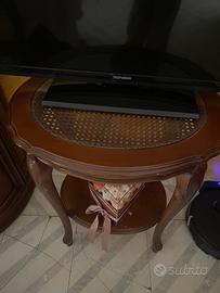Tavolino in legno