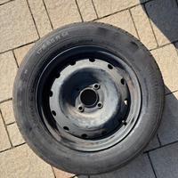Cerchi ferro Peugeot/Citroen 14" con Continental