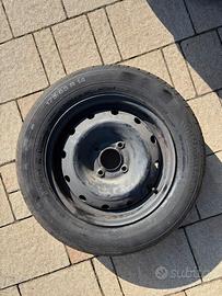 Cerchi ferro Peugeot/Citroen 14" con Continental