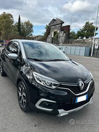 Renault Captur 1.5dci-restyling-tagliandi certific