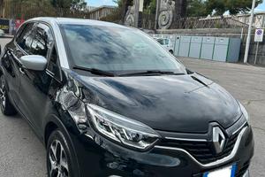 Renault Captur 1.5dci-restyling-tagliandi certific