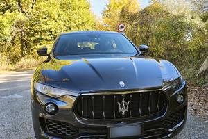 Maserati Levante MHEV 330 CV AWD GT Ultima