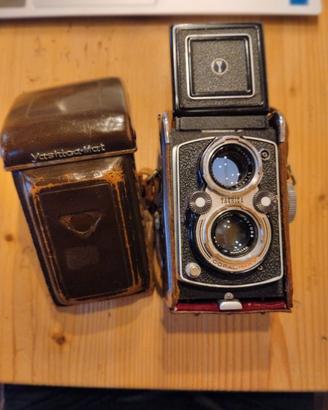 Yashica Mat EM 6x6 Vintage–Biottica Medio Formato