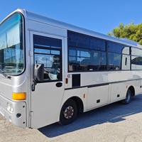 Autobus IVECO CACCIAMALI 24 posti a sedere