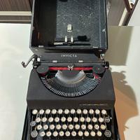 Macchina da scrivere Invicta anni 30-40