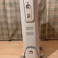 Radiatore ad olio portatile De Longhi