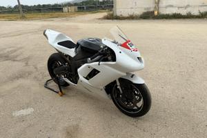 Kawasaki zx6r