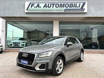 AUDI Q2 30 TDI S tronic Identity Black