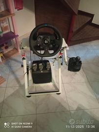 Volante Logitech compatibile PS4 ps5 Xbox e pc