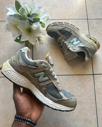 New Balance 2002R Protection Pack Taglia 43