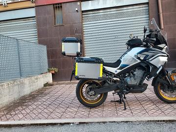 tris valigie Cfmoto MT 800