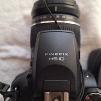 Fujifilm Finepix HS10 completa di borsa