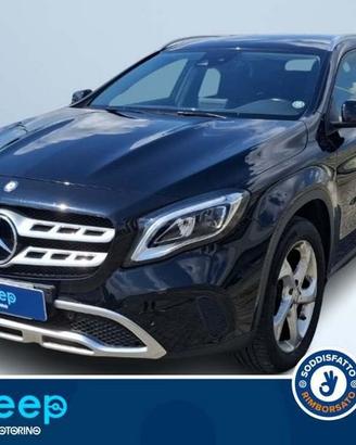 Mercedes-Benz GLA 200 D SPORT AUTO