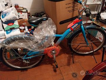 Mountain bike per ragazzina