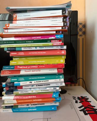 Libri scolastici medie