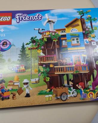 Lego friends casa sull'albero dell'amicizia