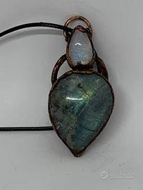 Ciondolo labradorite e pietra di luna elettroforma