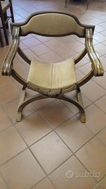 Antica sedia Savonarola. "Angolo vintage"