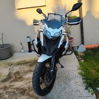 Benelli trk 502 x