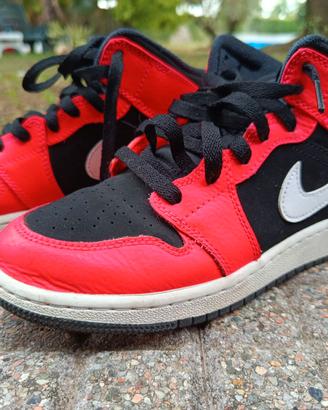 Air Jordan 1 Mid Infrared 23 - Taglia 35.5